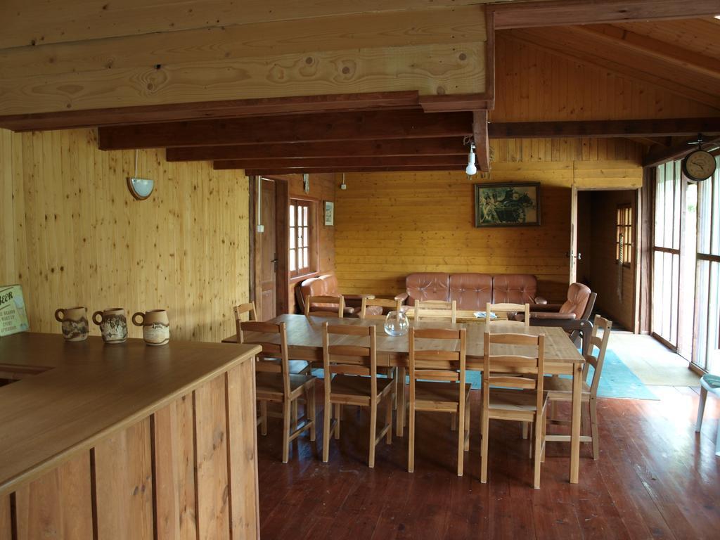 Dworek Szarki Exterior photo